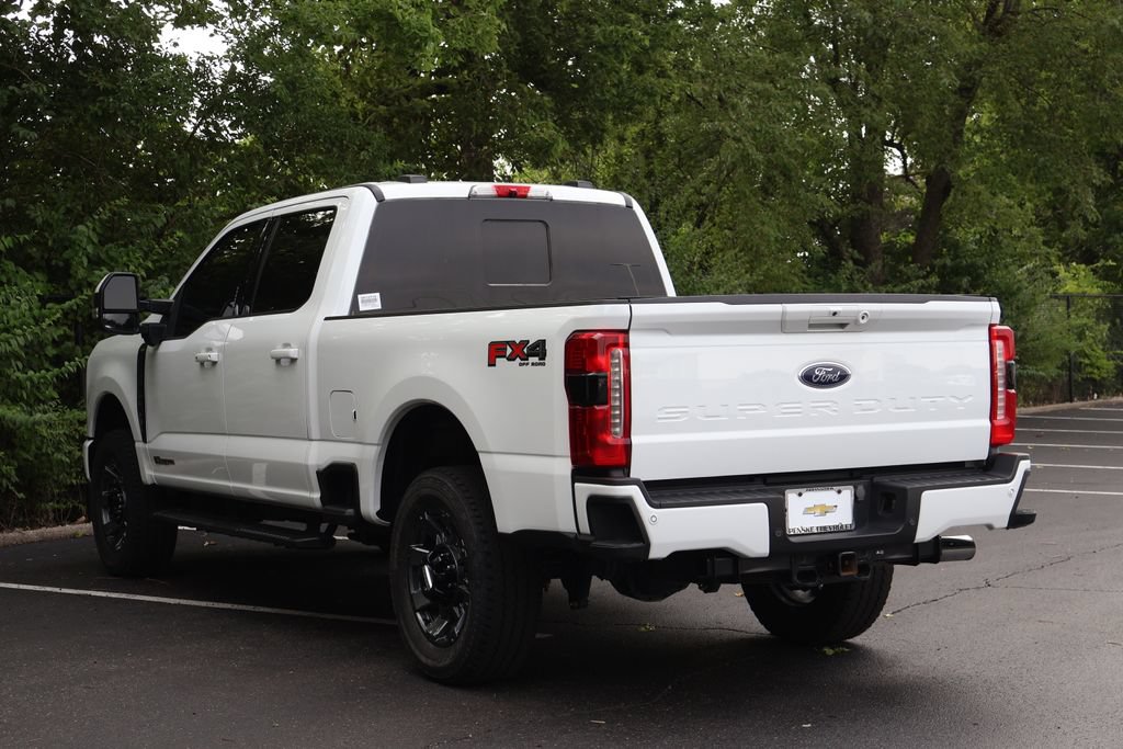 Used 2023 Ford F250 Lariat w/ Sport Appearance Package AWD/4WD image 7