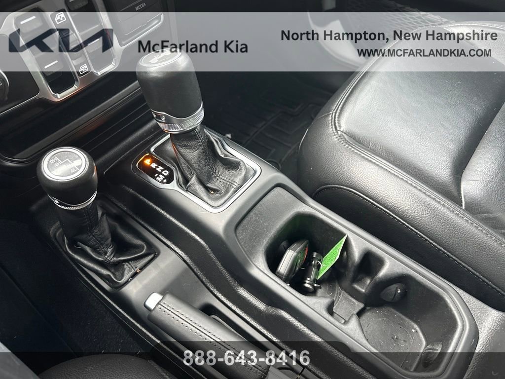 Used 2021 Jeep Wrangler Unlimited Sahara image 25