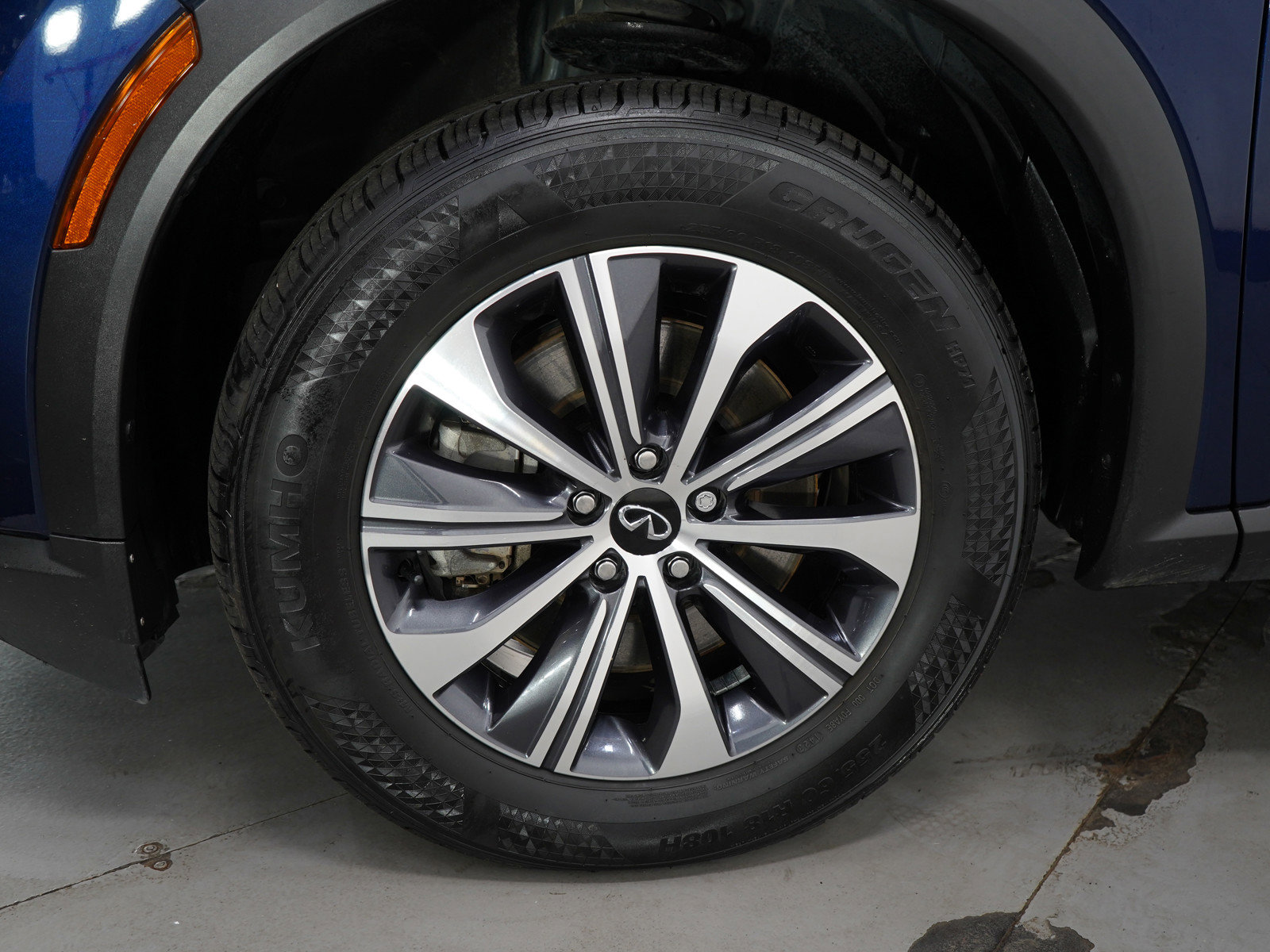 Used 2023 INFINITI QX60 Pure image 29