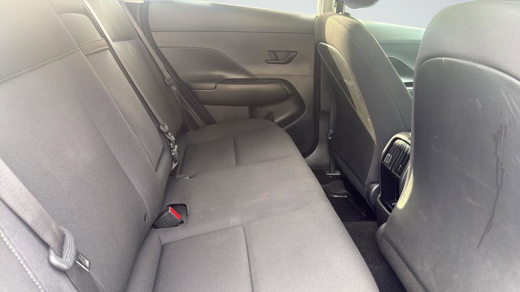Used 2024 Hyundai Kona SEL AWD/4WD image 21