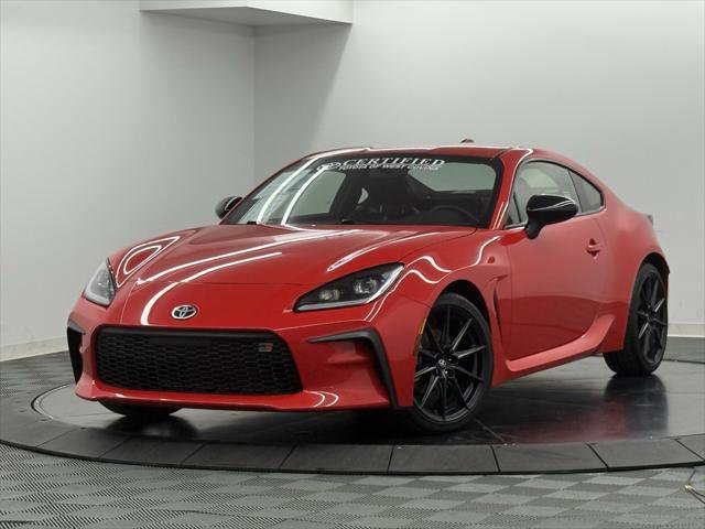 Certified 2024 Toyota GR86 Premium image 2