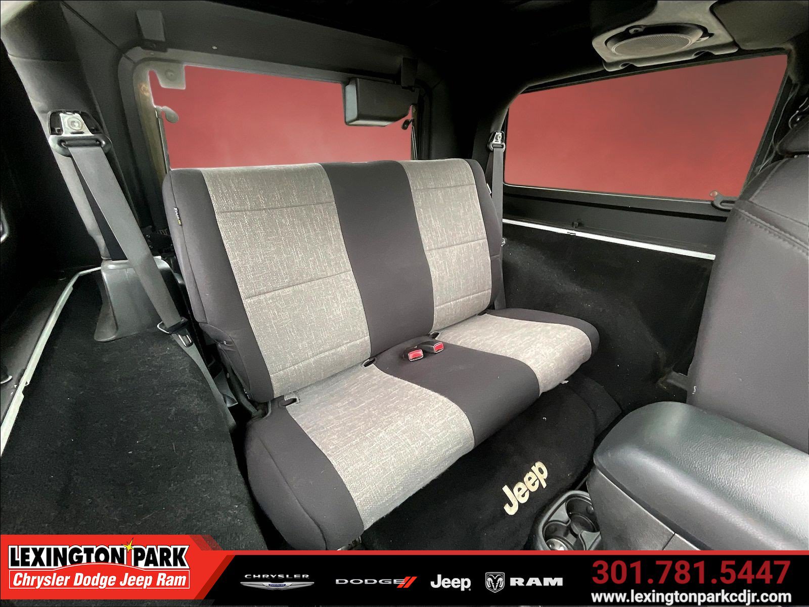 Used 2014 Jeep Wrangler Sport w/ 32" Tire & Wheel Group AWD/4WD image 17
