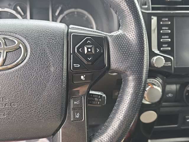 Used 2023 Toyota 4Runner TRD Off-Road Premium AWD/4WD image 18