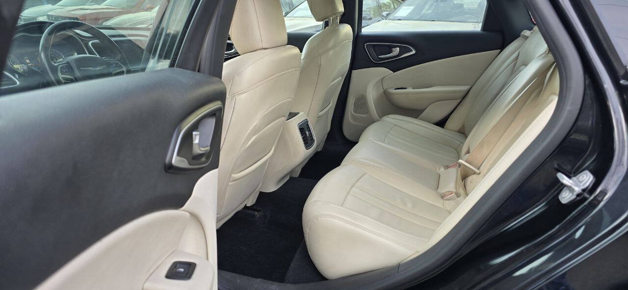 Used 2016 Chrysler 200 C w/ Navigation & Sound Group I FWD image 16