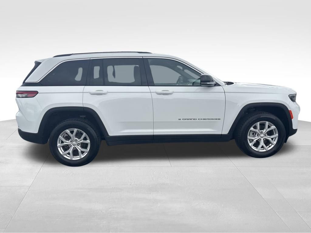 Used 2023 Jeep Grand Cherokee Limited AWD/4WD image 8