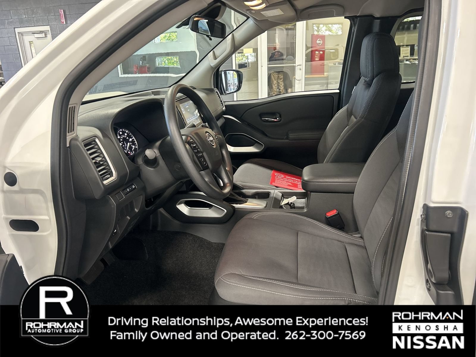 Certified 2024 Nissan Frontier SV w/ Technology Package AWD/4WD image 13