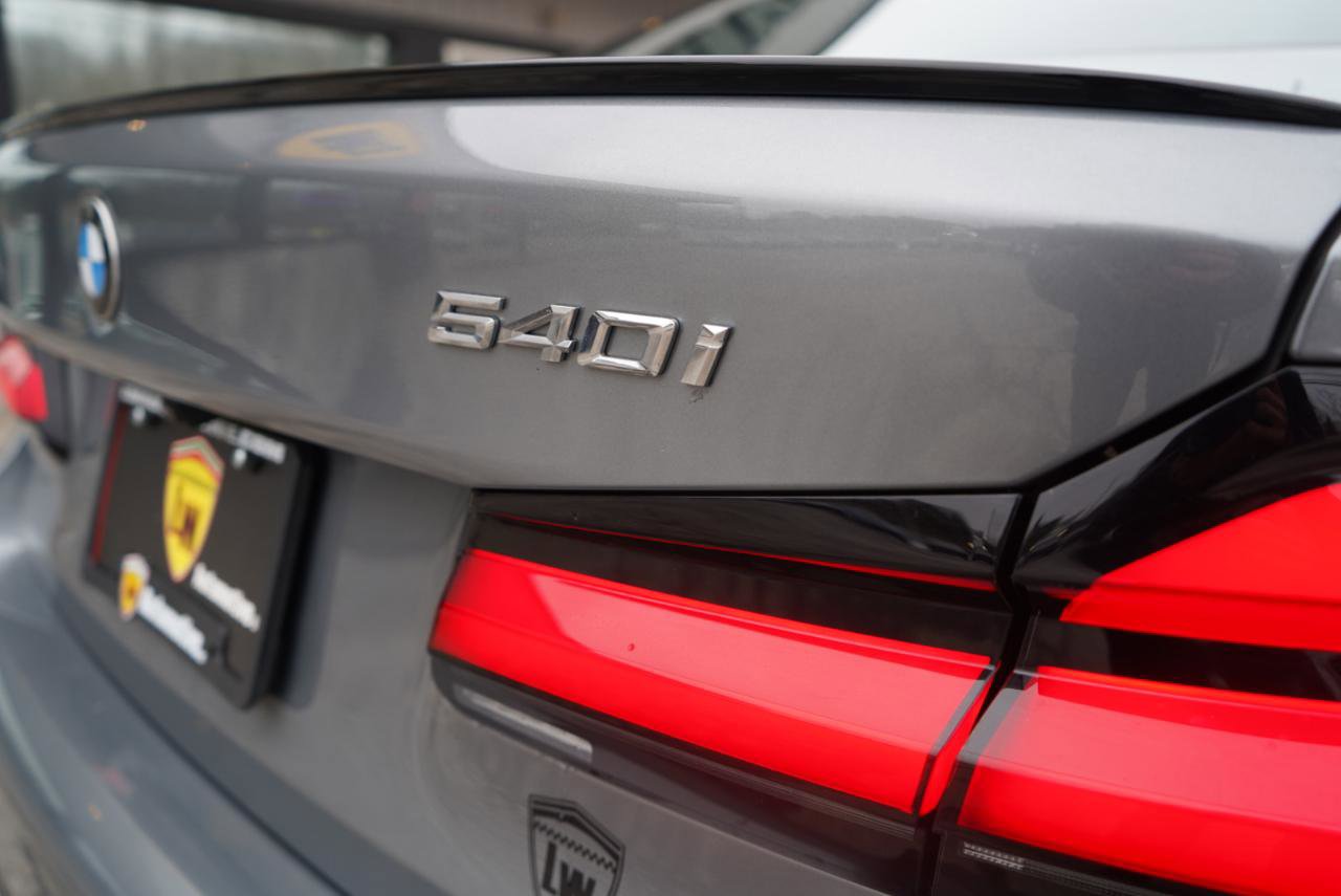 Used 2023 BMW 540i xDrive w/ M Sport Package image 92