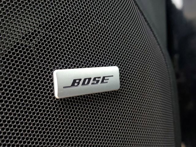 Used 2024 Chevrolet Suburban Premier AWD/4WD image 23