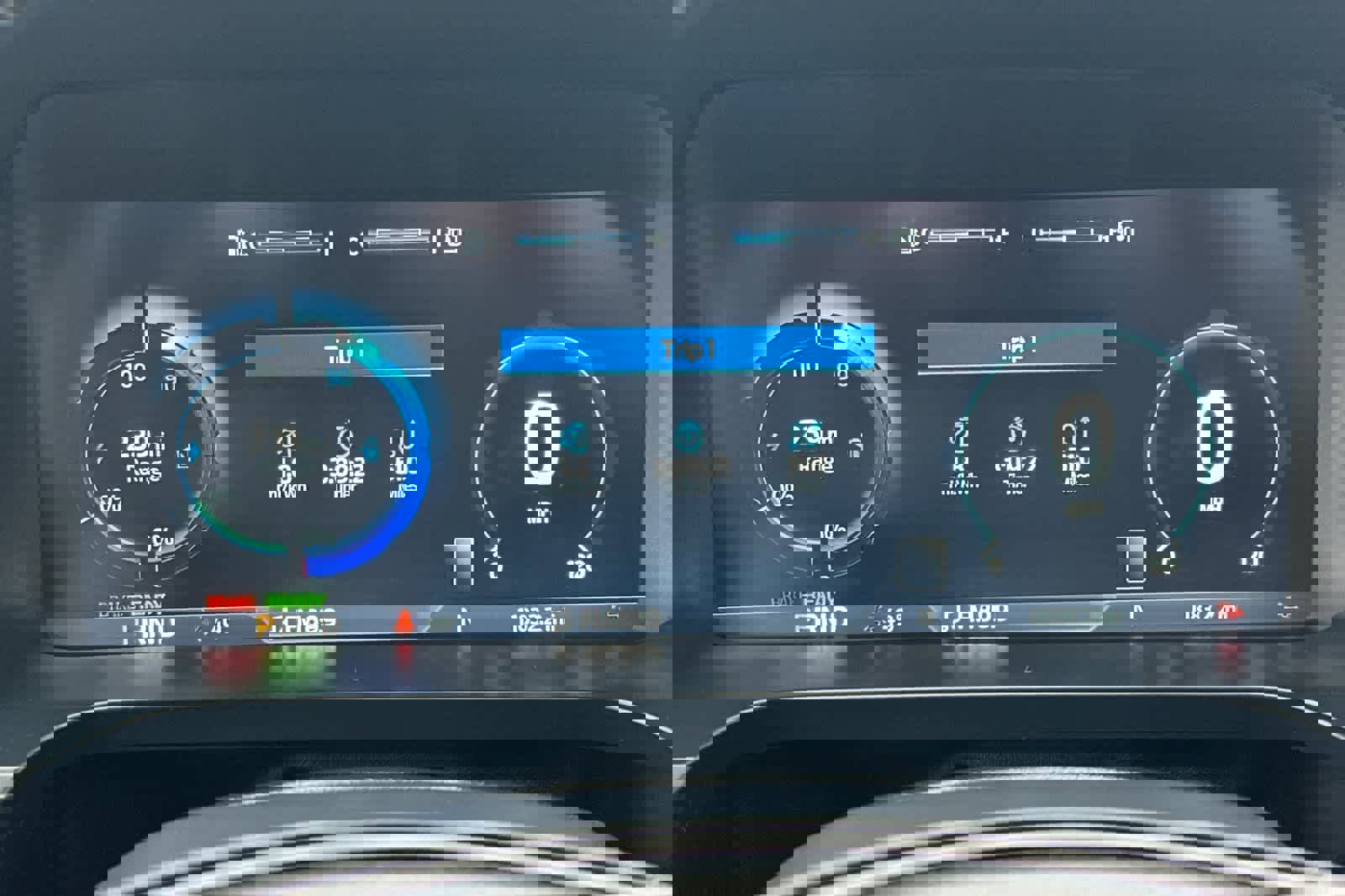 Certified 2023 Ford F150 Lightning Platinum image 24