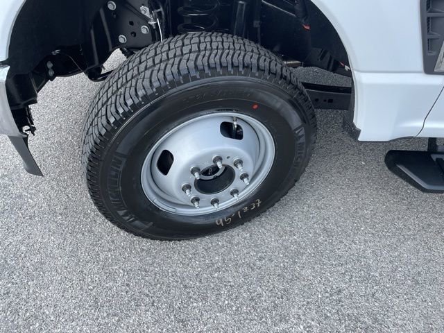 New 2026 Ford F350 XL image 18