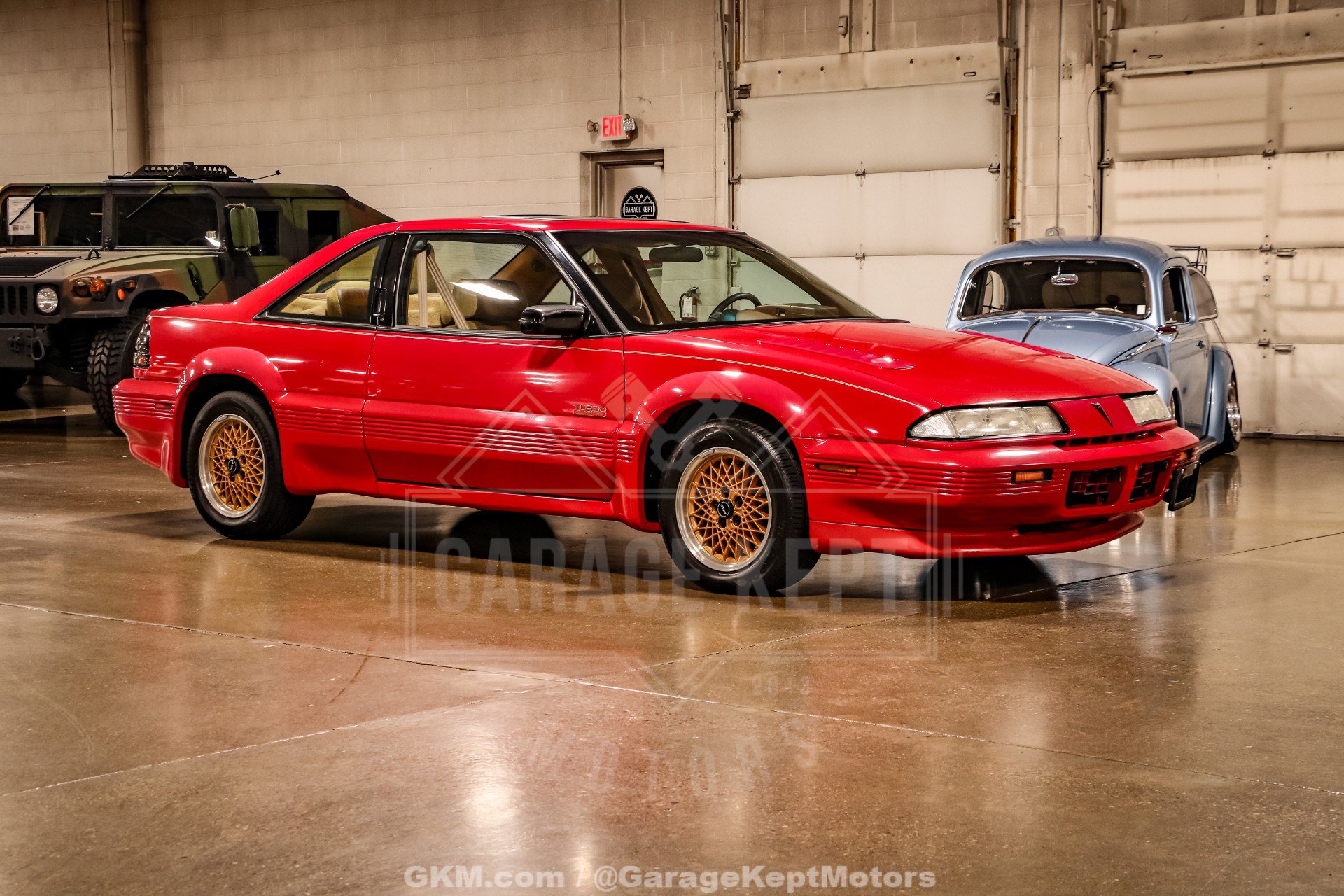 Used 1990 Pontiac Grand Prix SE FWD image 1