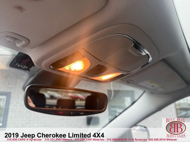 Used 2019 Jeep Cherokee Limited w/ Luxury Group AWD/4WD image 25