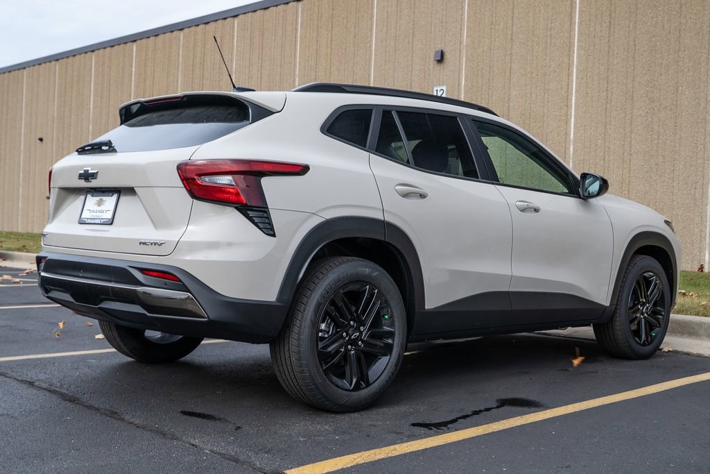 New 2026 Chevrolet Trax ACTIV w/ Sunroof Package image 7