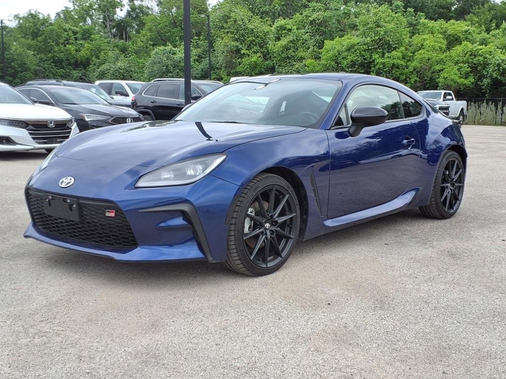Used 2024 Toyota GR86 Premium image 20