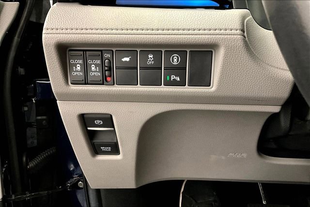 Used 2024 Honda Odyssey Touring image 38
