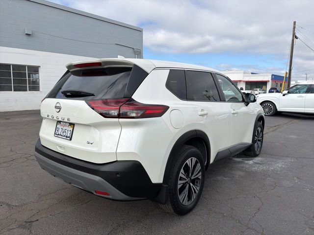 Used 2023 Nissan Rogue SV image 5