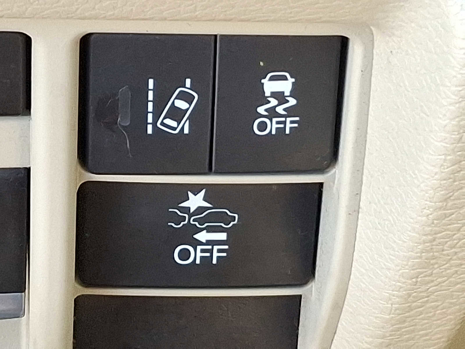 Used 2017 Acura MDX SH-AWD image 23