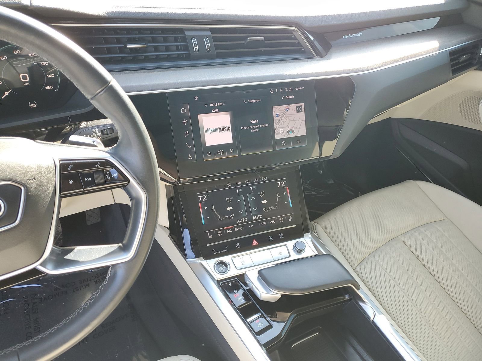 Used 2024 Audi Q8 e-tron Premium Plus w/ Premium Plus Package image 25