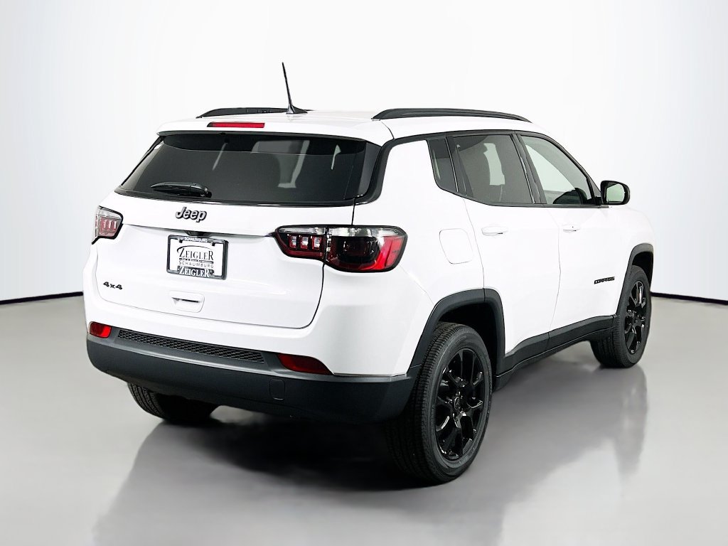 New 2026 Jeep Compass Latitude AWD/4WD image 7