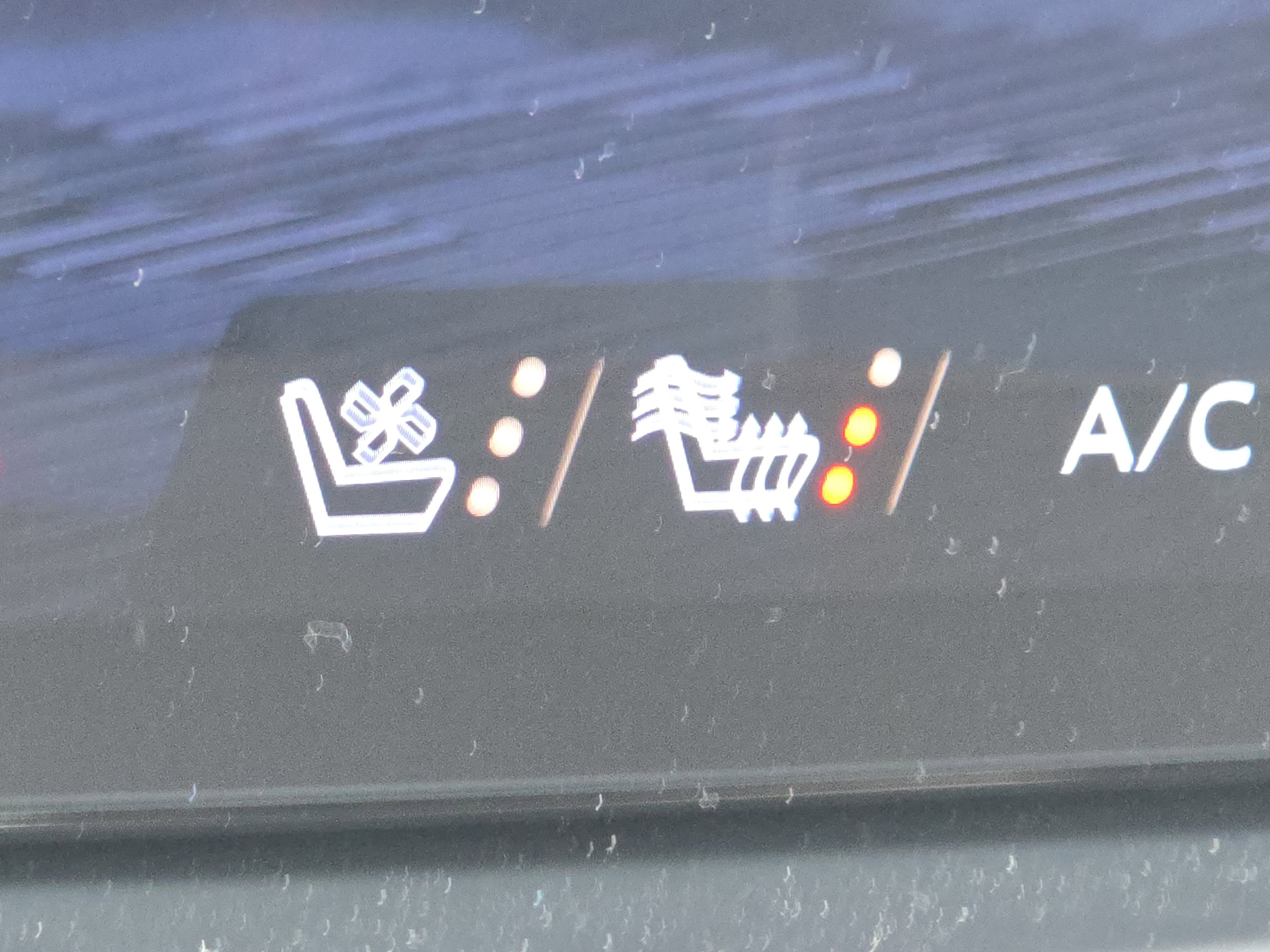 New 2025 Chevrolet Suburban Premier image 23