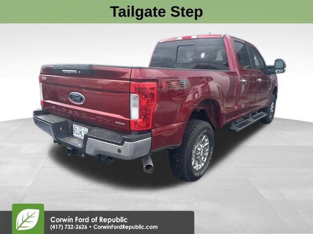 Used 2017 Ford F250 Lariat w/ Chrome Package image 8