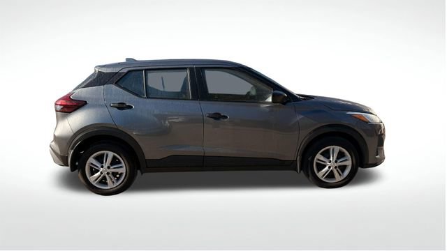 Used 2024 Nissan Kicks S image 10