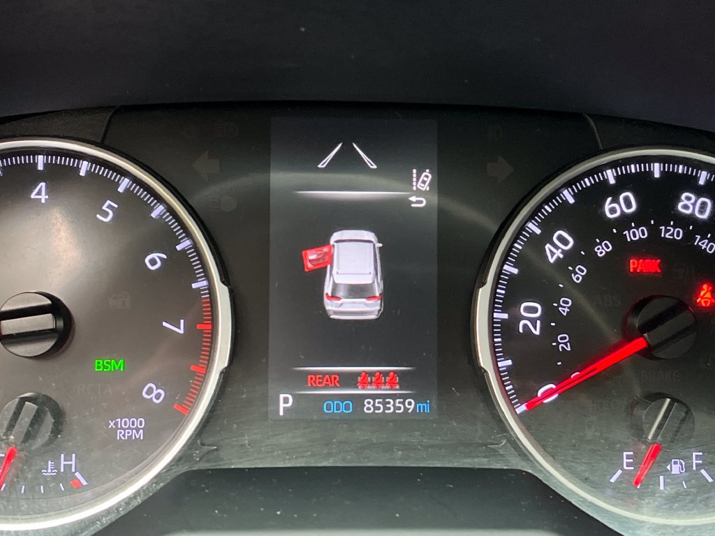 Used 2019 Toyota RAV4 LE w/ All Weather Liner Package AWD/4WD image 15