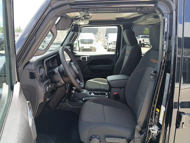 New 2026 Jeep Gladiator Mojave AWD/4WD image 11