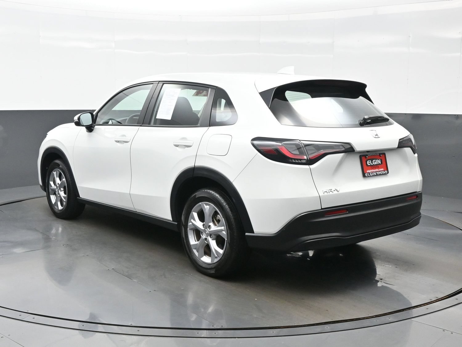 Used 2024 Honda HR-V LX image 4