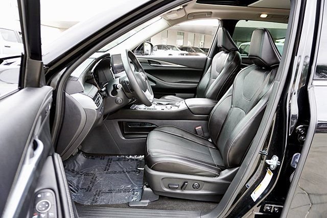 Used 2024 INFINITI QX60 Luxe FWD image 21