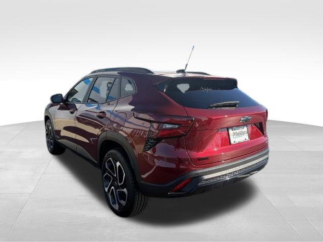 Used 2024 Chevrolet Trax RS w/ Sunroof Package FWD image 10