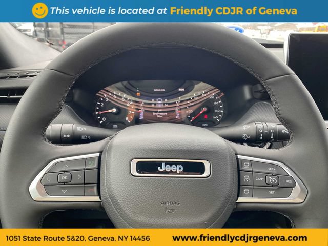 Used 2026 Jeep Compass Limited AWD/4WD image 15