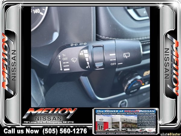 Used 2023 Nissan Rogue SV image 25