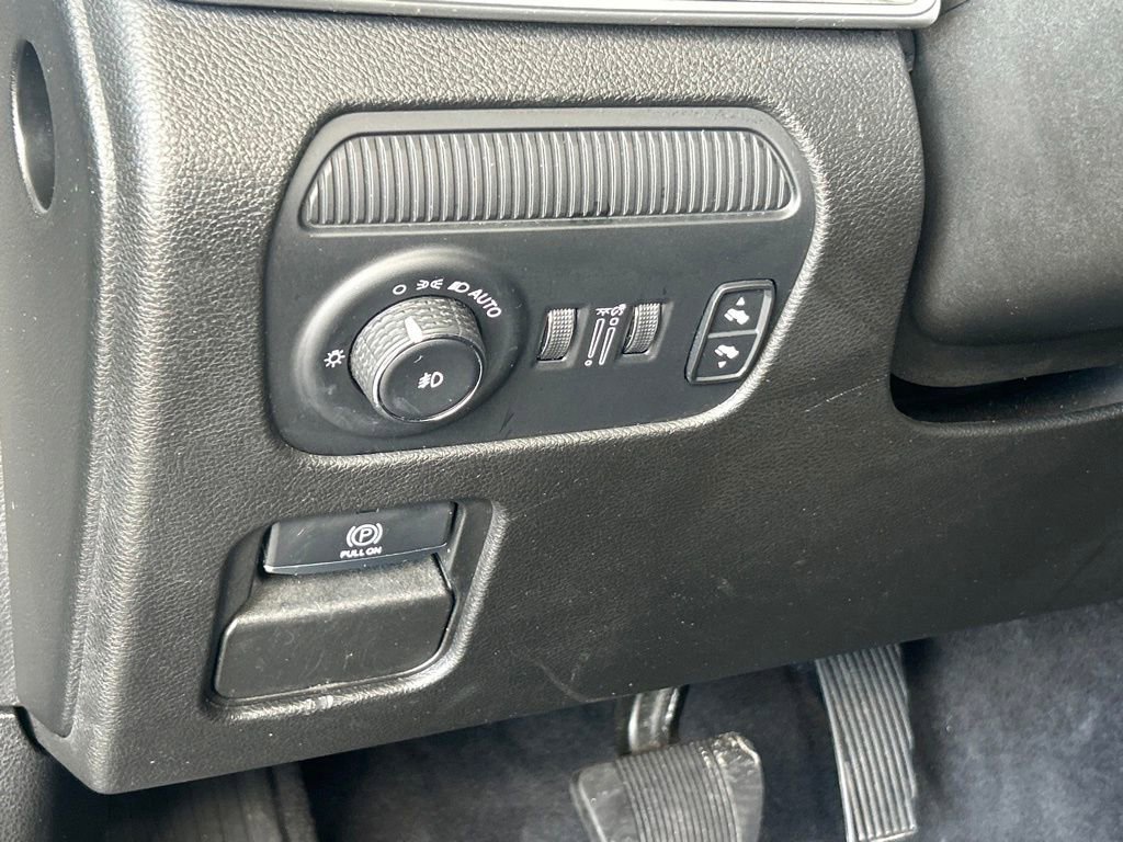 Used 2024 Jeep Wagoneer L Series II w/ Flexible Seating Group image 34