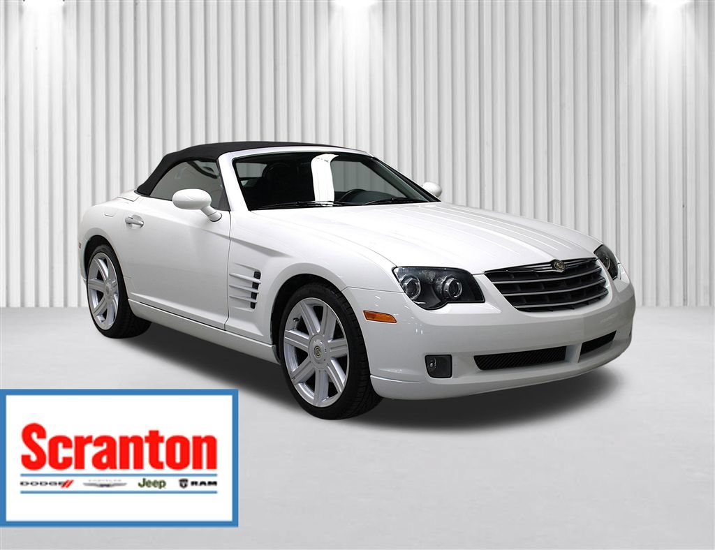 Used 2005 Chrysler Crossfire Limited RWD image 1