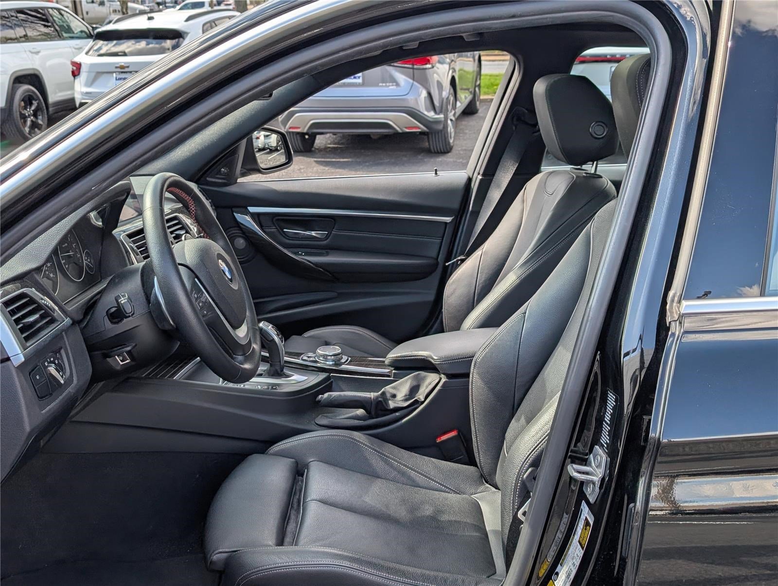 Used 2016 BMW 340i xDrive Sedan image 16