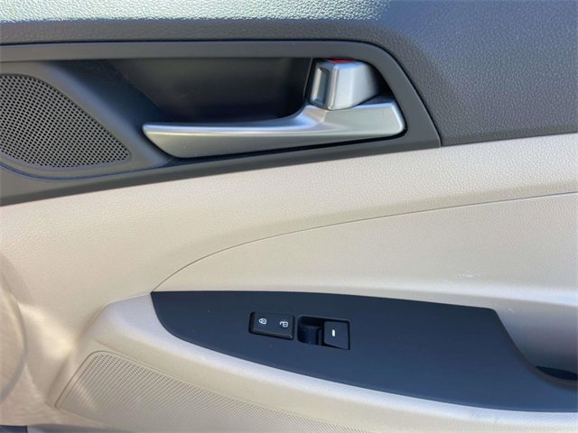 Used 2017 Hyundai Tucson SE image 9