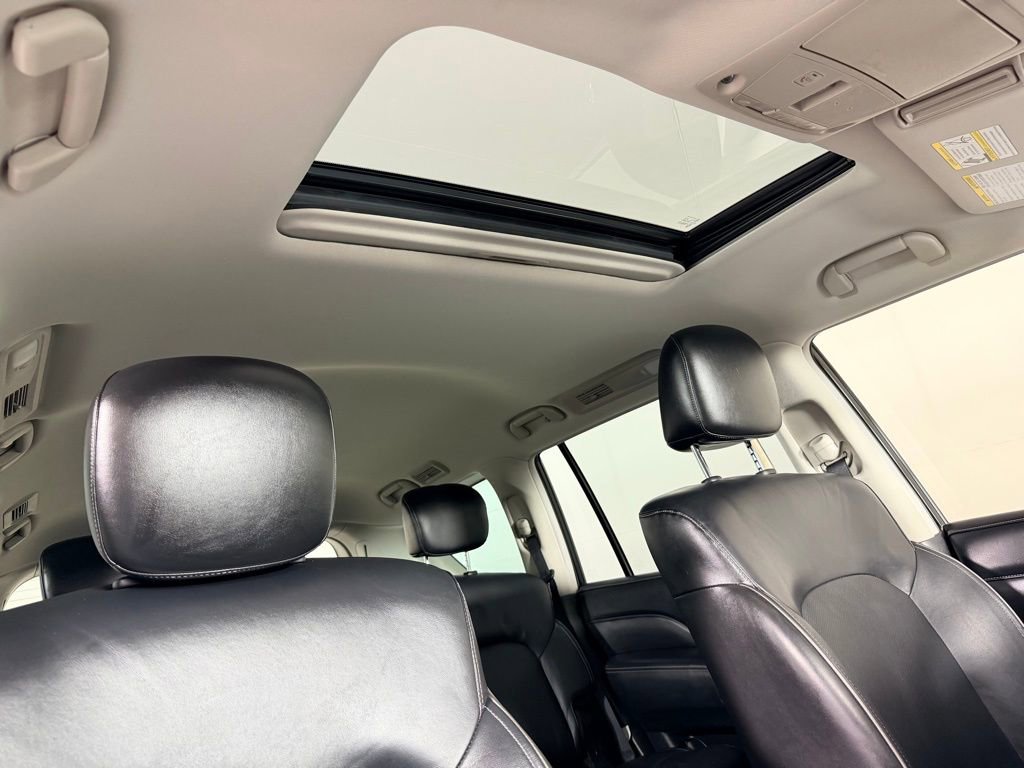 Used 2023 INFINITI QX80 Luxe w/ Cargo Package image 39