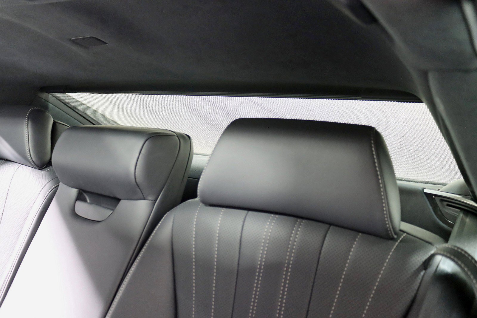 Used 2021 Lexus LS 500 AWD w/ Luxury Package image 32