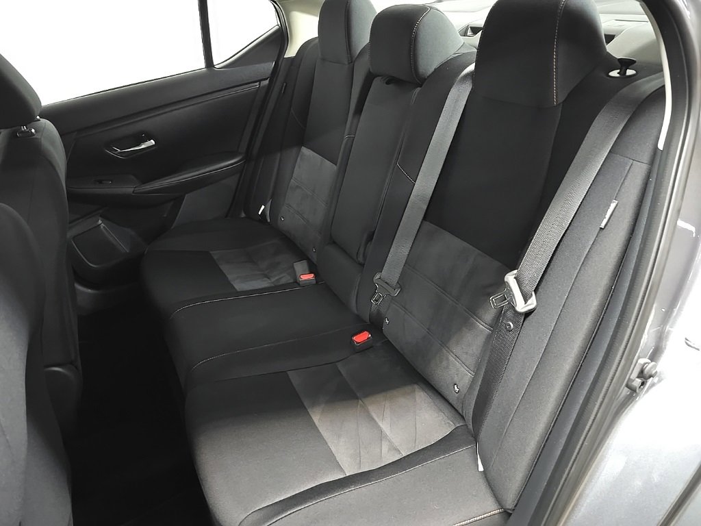 Used 2021 Nissan Sentra SR image 31