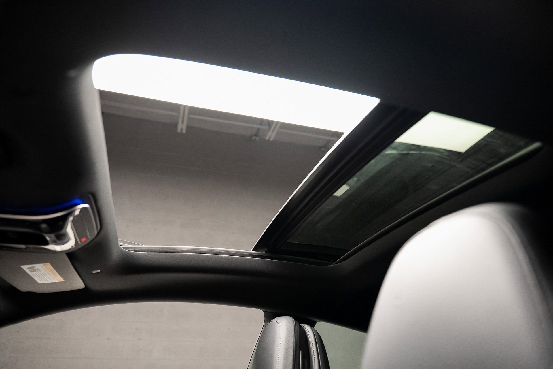 Used 2024 Mercedes-Benz CLE 300 4MATIC Coupe image 65