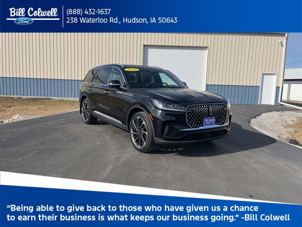 Used 2025 Lincoln Aviator Reserve w/ Equipment Group 201A image 1