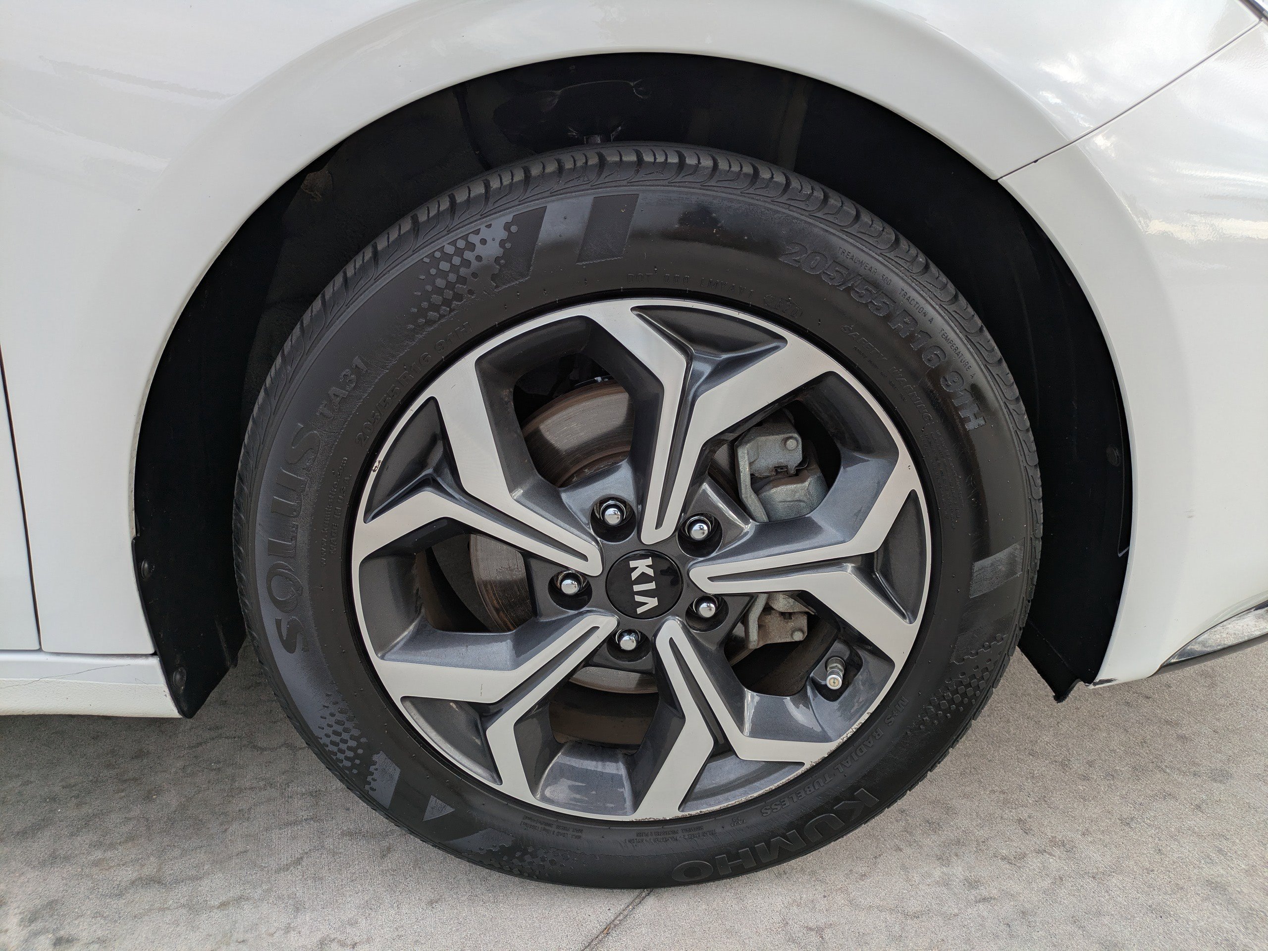 Used 2021 Kia Forte LXS image 8