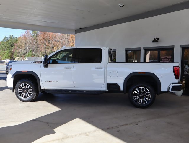 Used 2021 GMC Sierra 2500 AT4 image 2