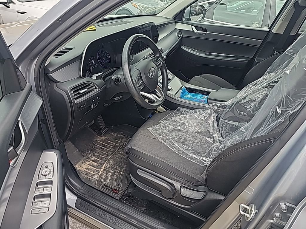 Used 2020 Hyundai Palisade SE image 4