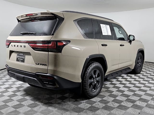 Used 2025 Lexus LX 700h Overtrail AWD/4WD image 4