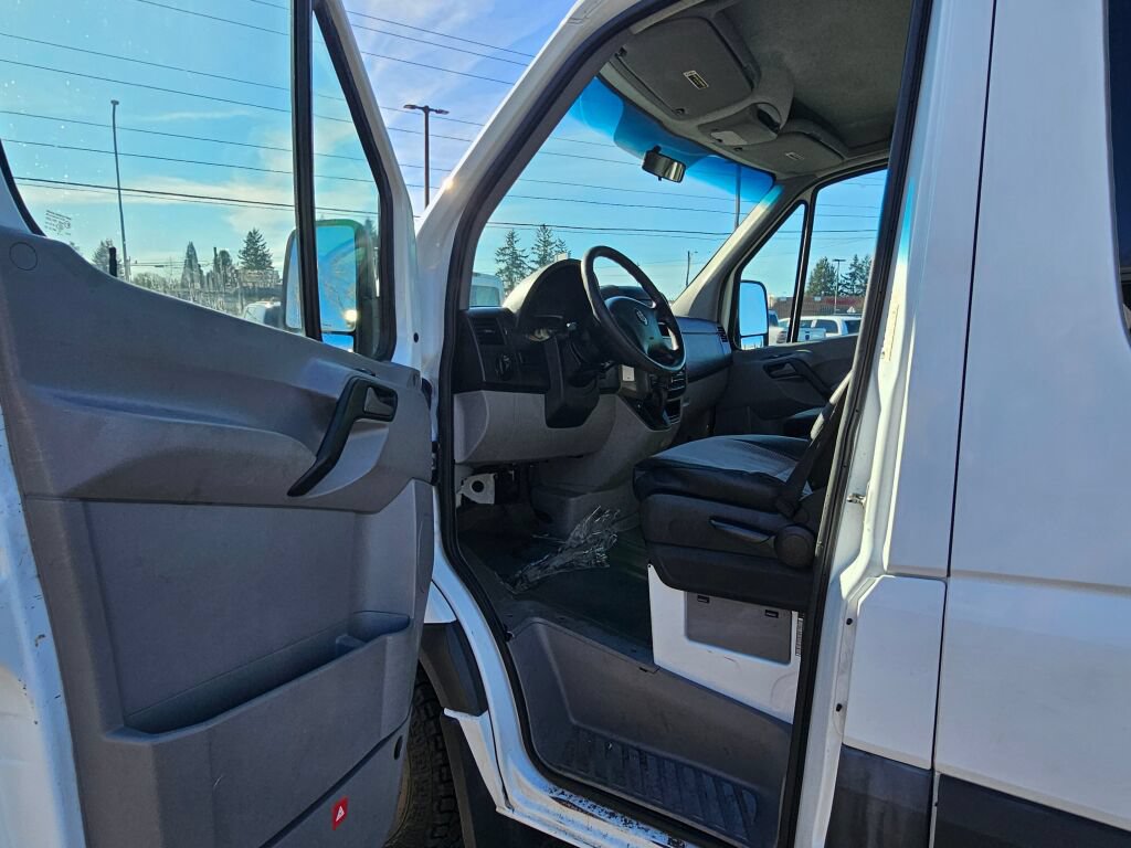 Used 2008 Dodge Sprinter 2500 w/ Contractor Group RWD image 35