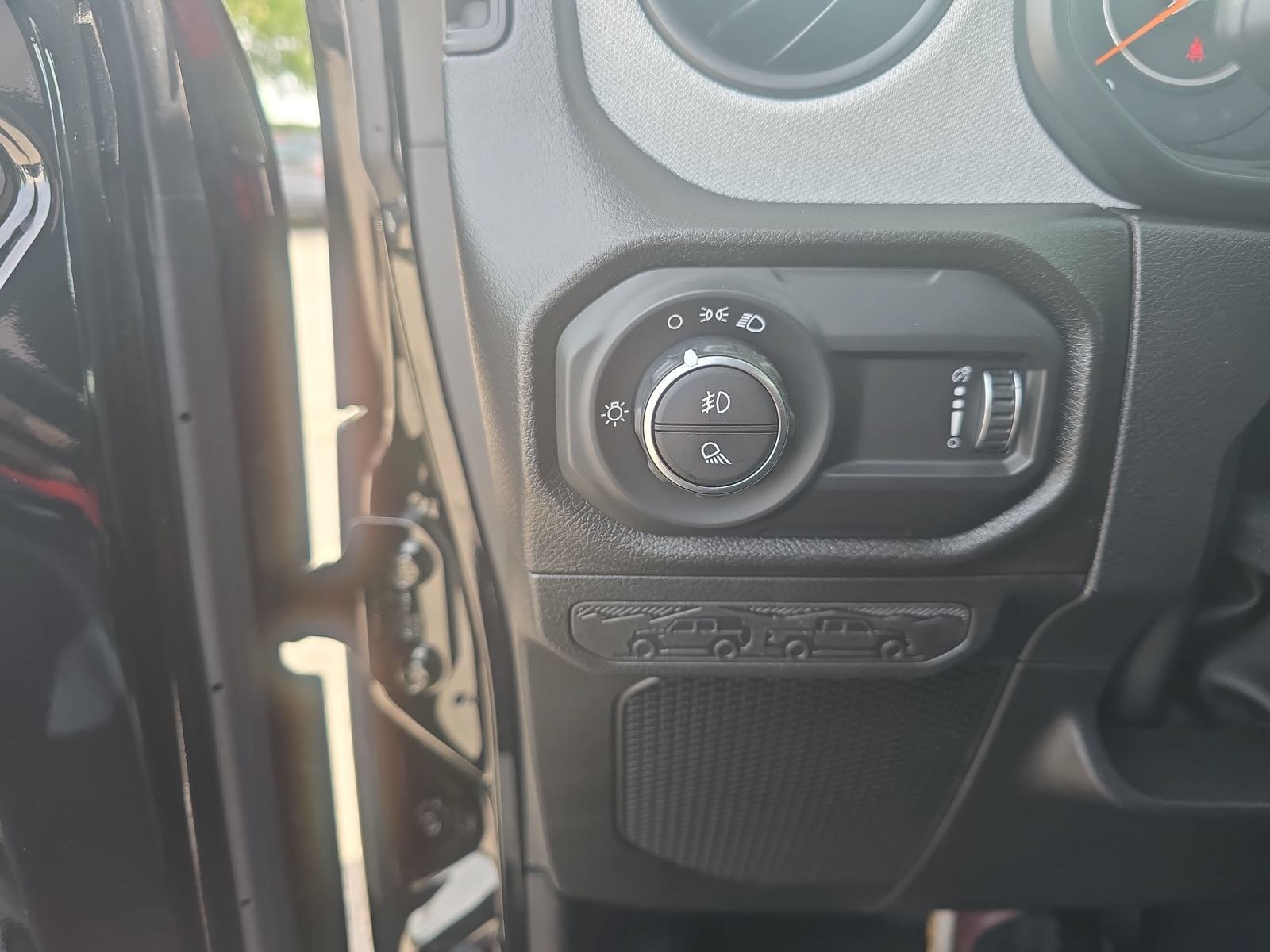 New 2026 Jeep Gladiator Sport AWD/4WD image 26