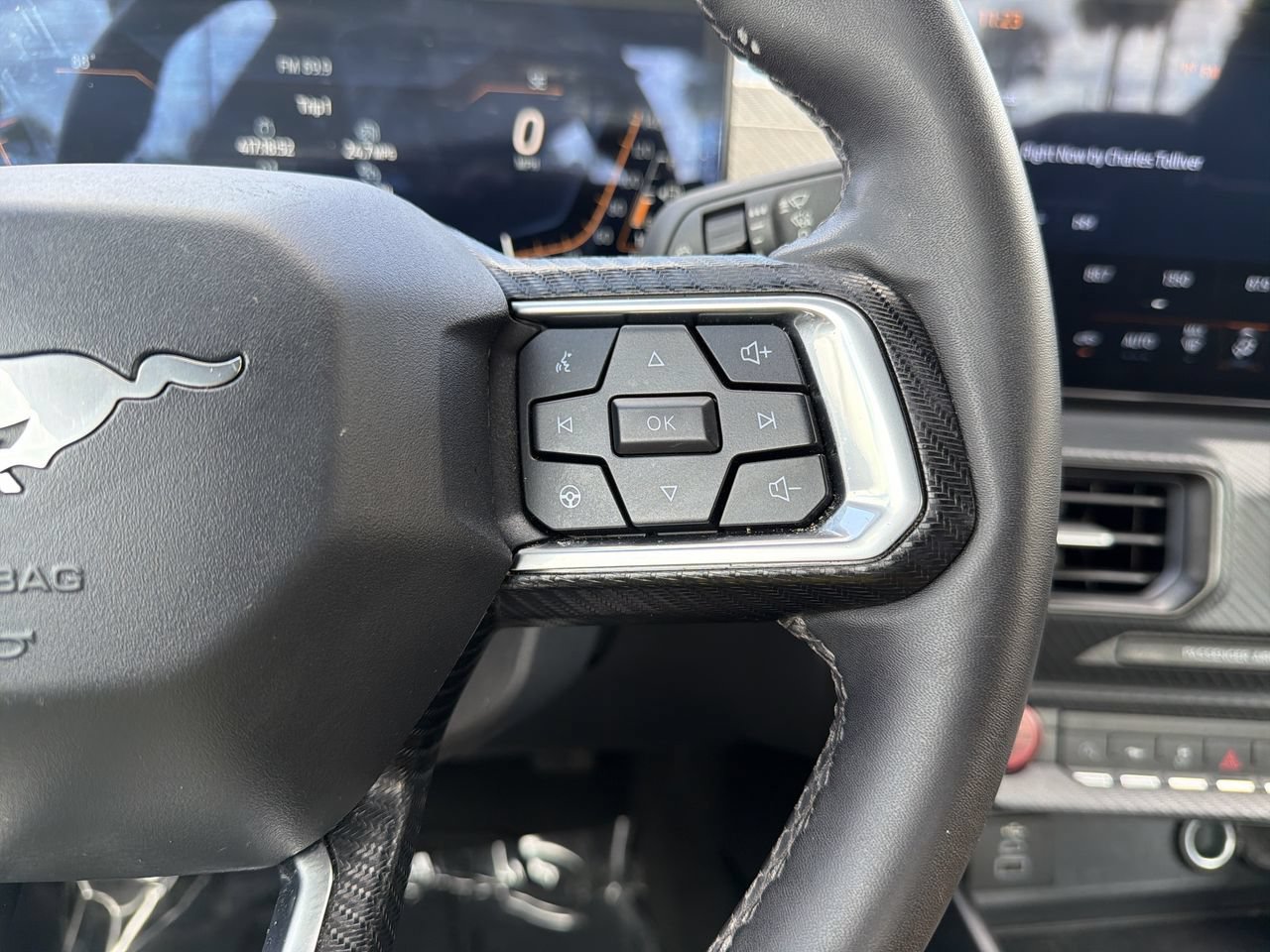 Used 2024 Ford Mustang Coupe RWD image 25