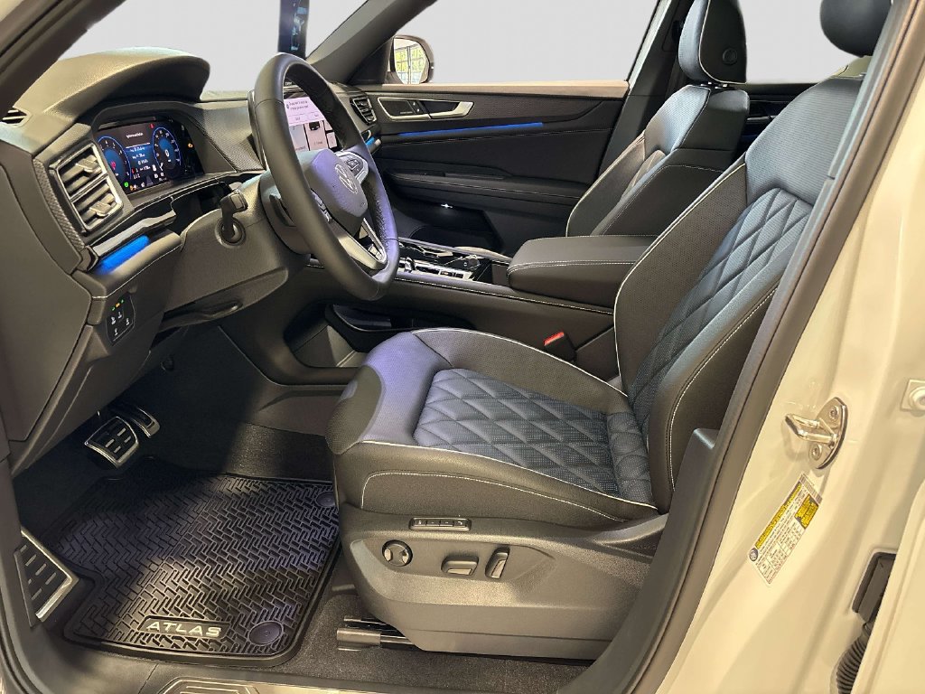 New 2026 Volkswagen Atlas Cross Sport SEL Premium R-Line AWD/4WD image 10